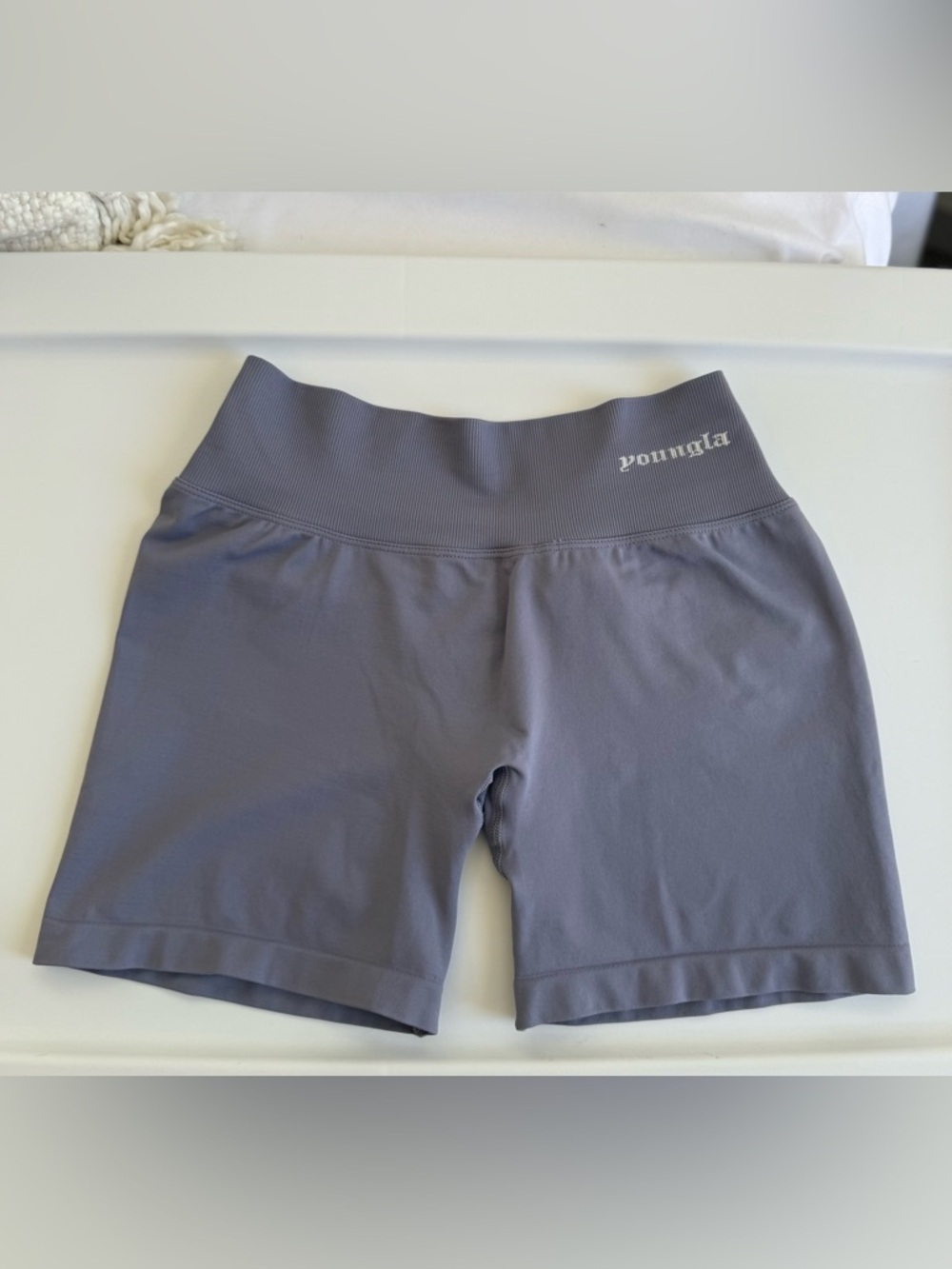 NWOT YoungLA W165 LIFT SEAMLESS SHORTS